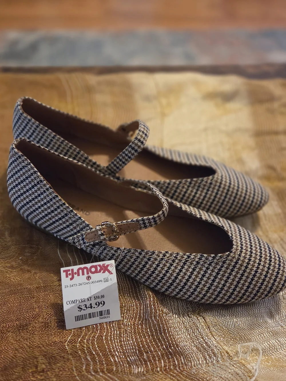 NWT Lucky Brand Classic Houndstooth Mary Jane Flats - Tan/Black